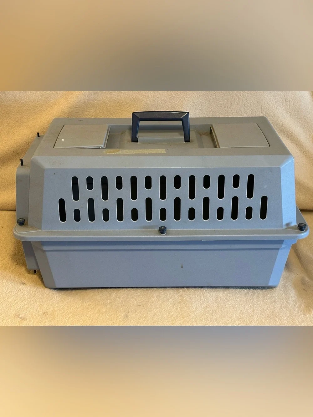 Petmate PET TAXI 22” Travel Carrier Hard Sided Dog Cat Transport Animal Crate